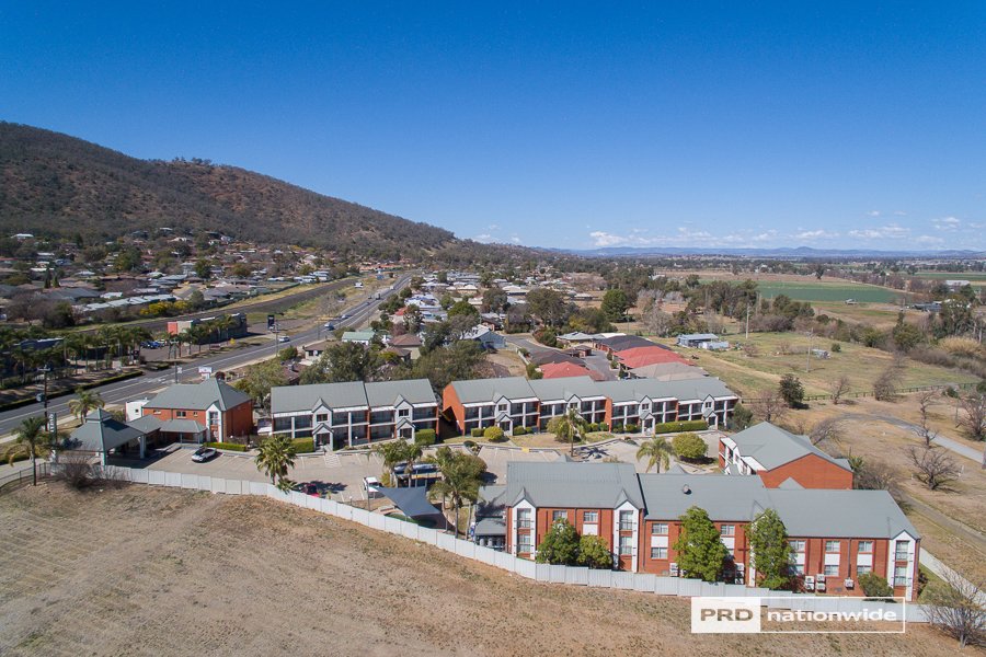 23/337 Armidale Road TAMWORTH 8