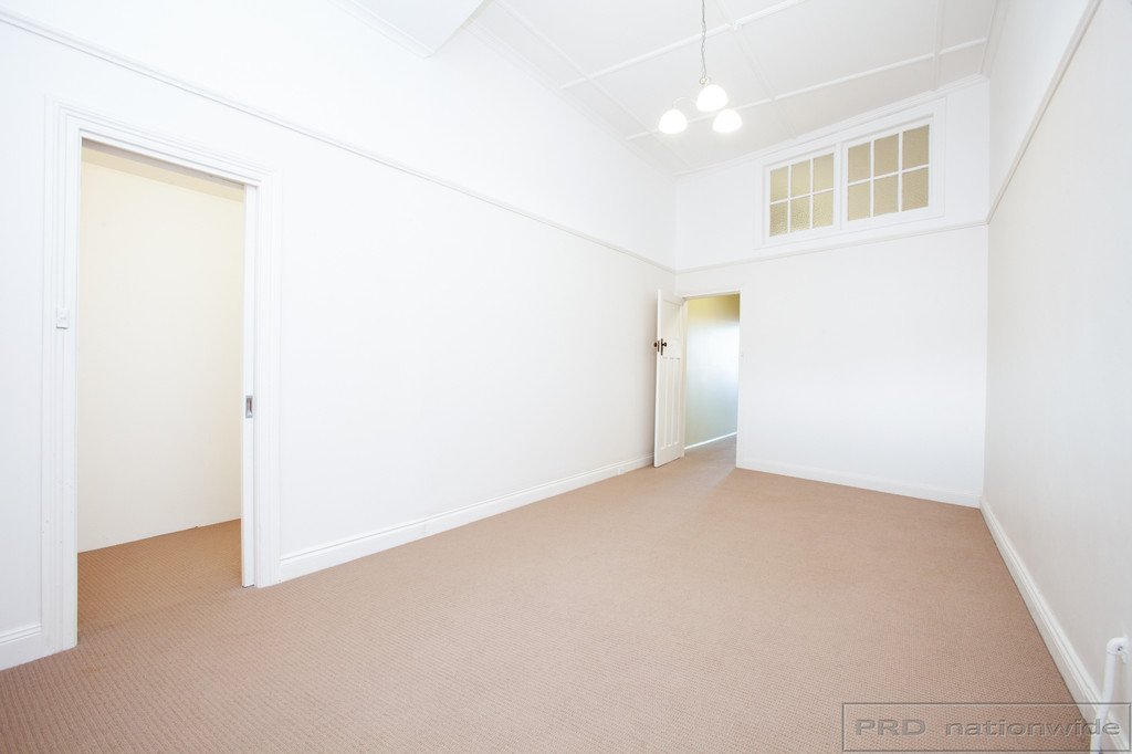2/335-337 High Street MAITLAND 5