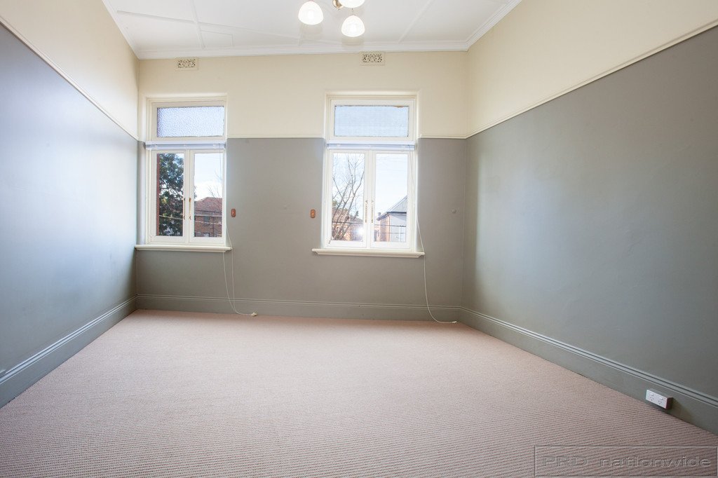 2/335-337 High Street MAITLAND 7