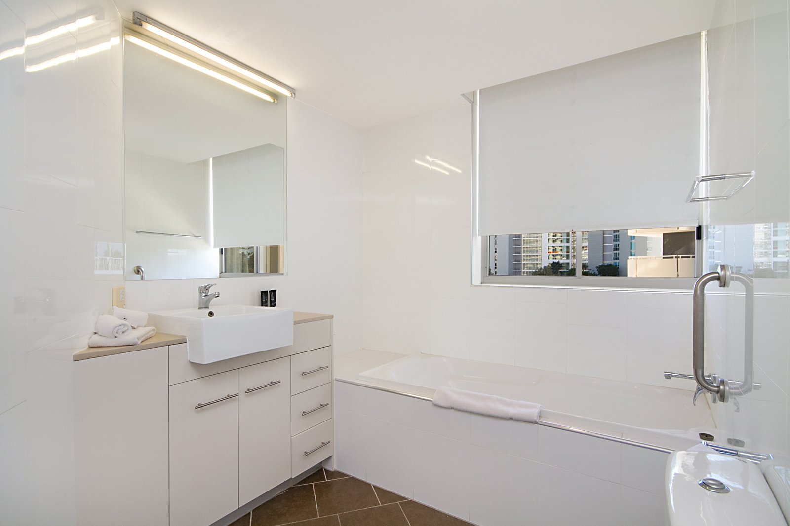 233/6-8 Stuart Street TWEED HEADS 6