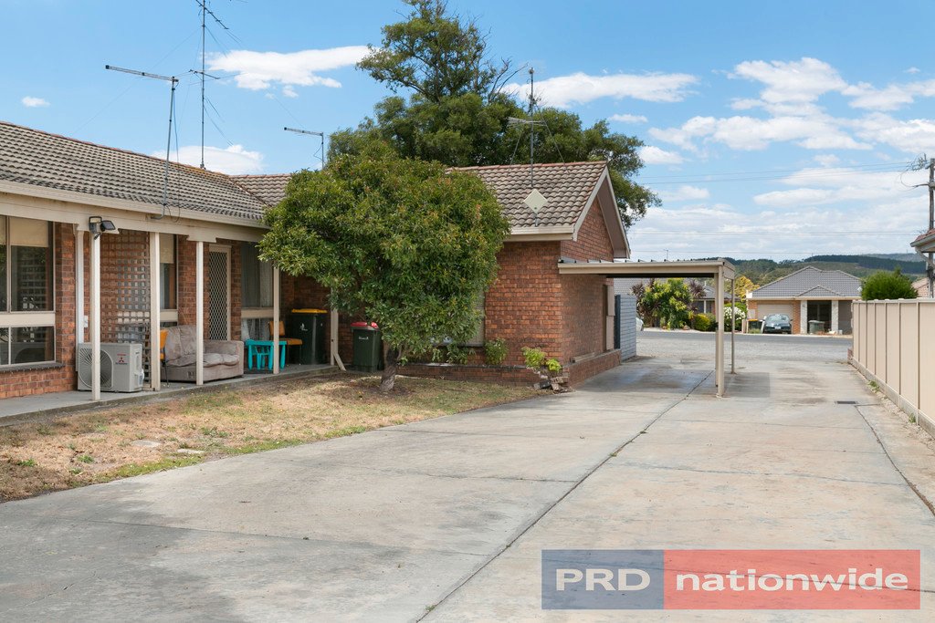 2/336A Albert Street SEBASTOPOL 4