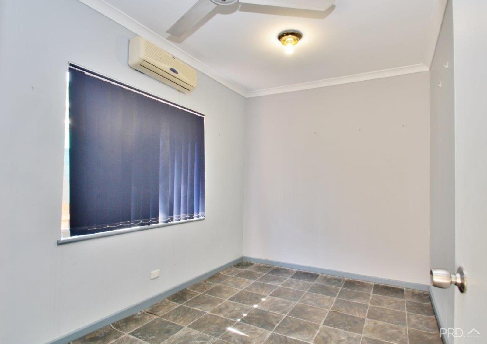 23/37 Taylor Road CABLE BEACH 12