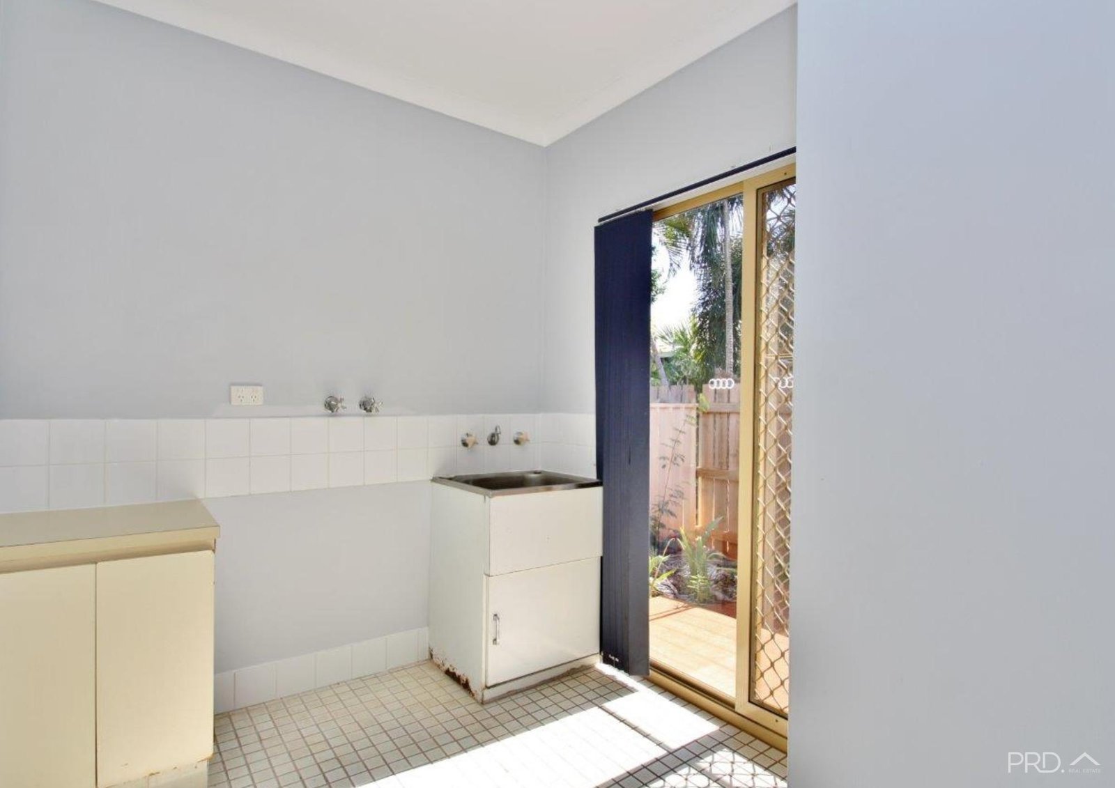 23/37 Taylor Road CABLE BEACH 13