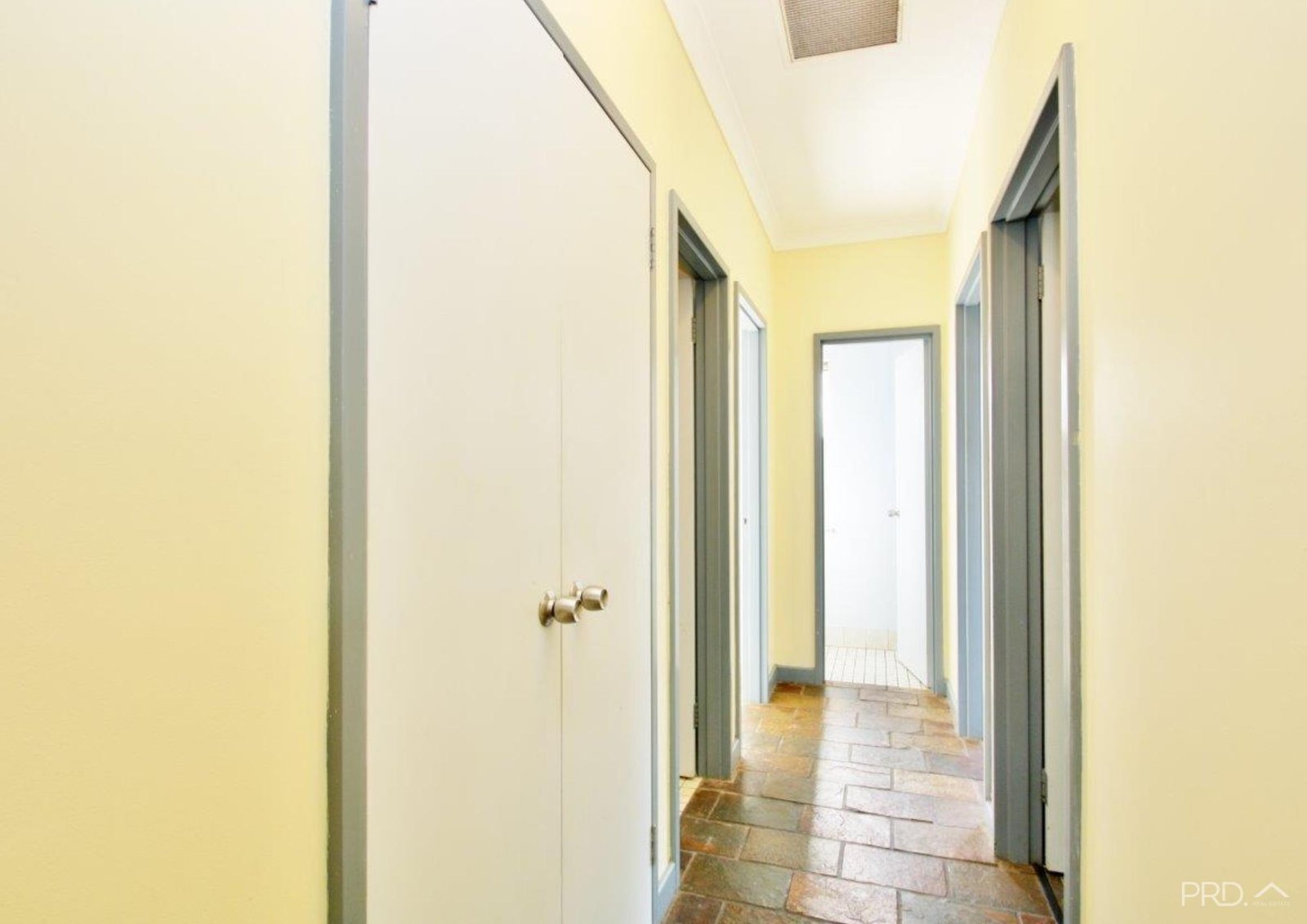 23/37 Taylor Road CABLE BEACH 14