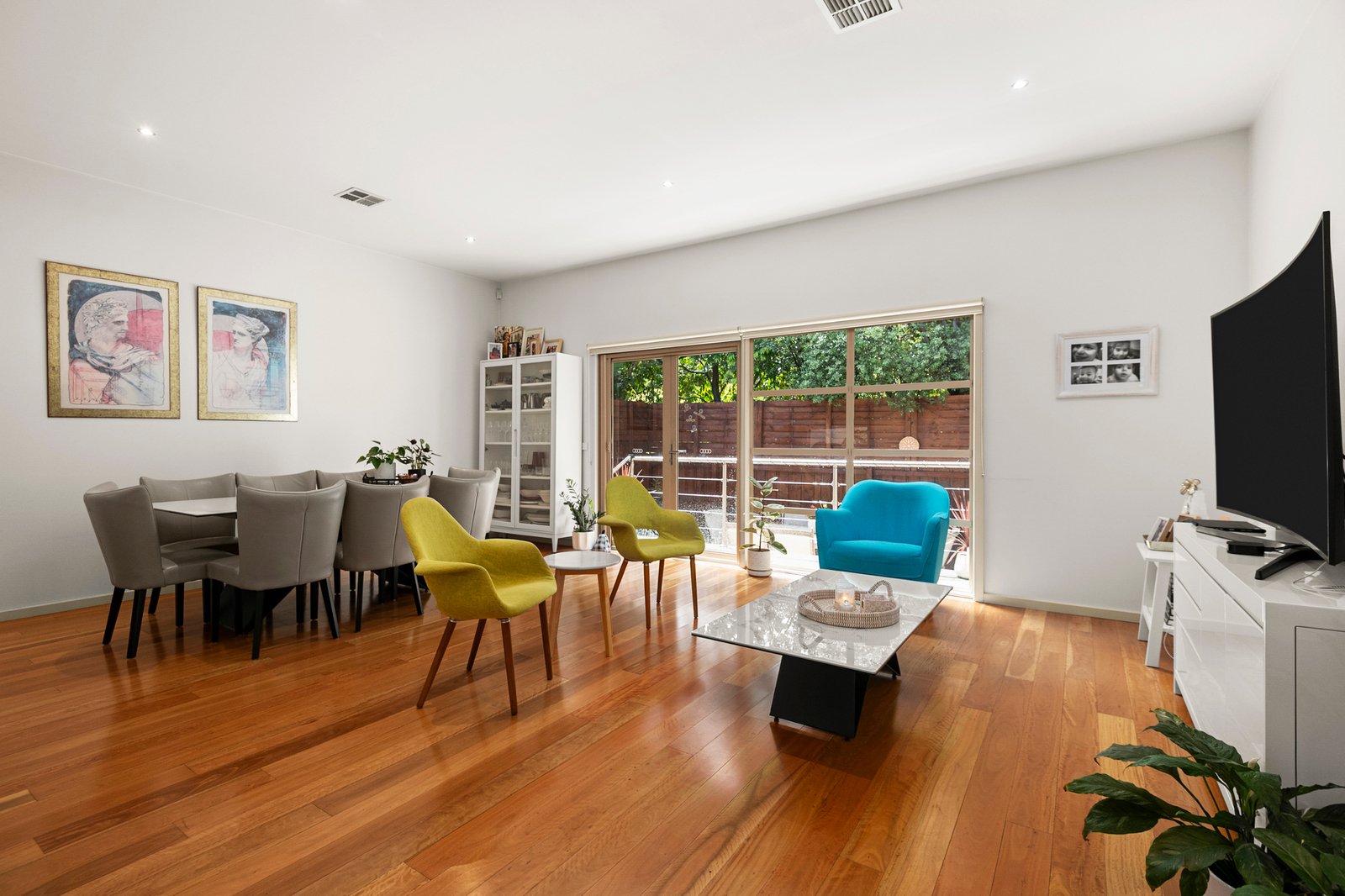 2/339 Union Road, Balwyn, 3103