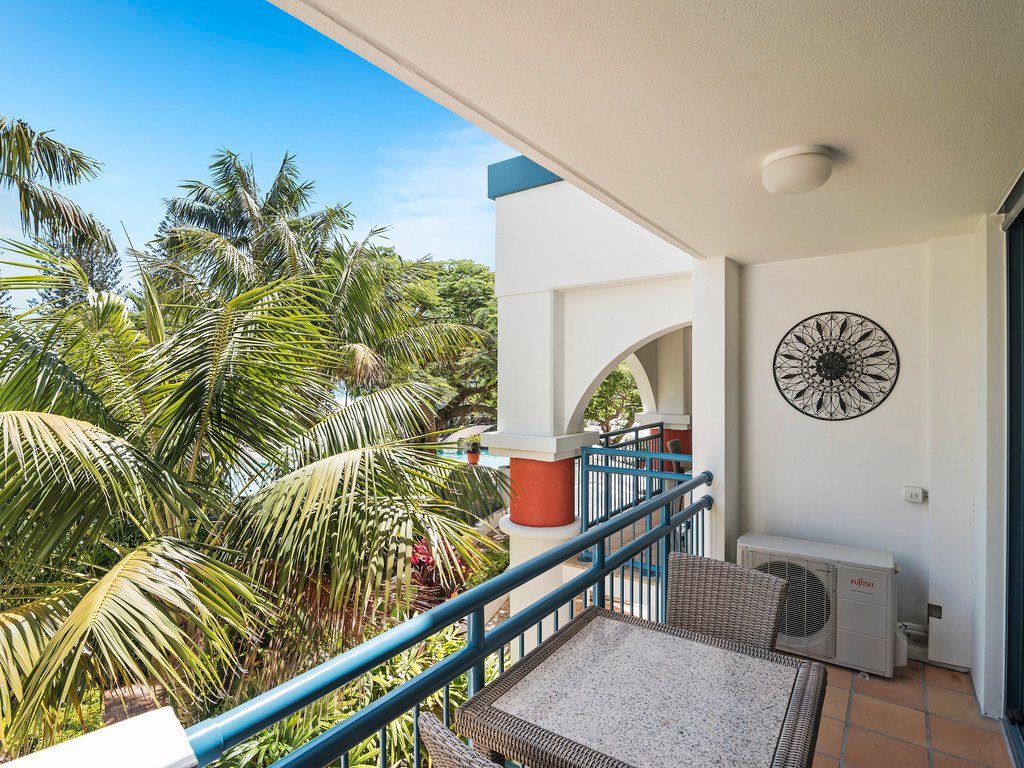 233/99 Griffith Street COOLANGATTA 1