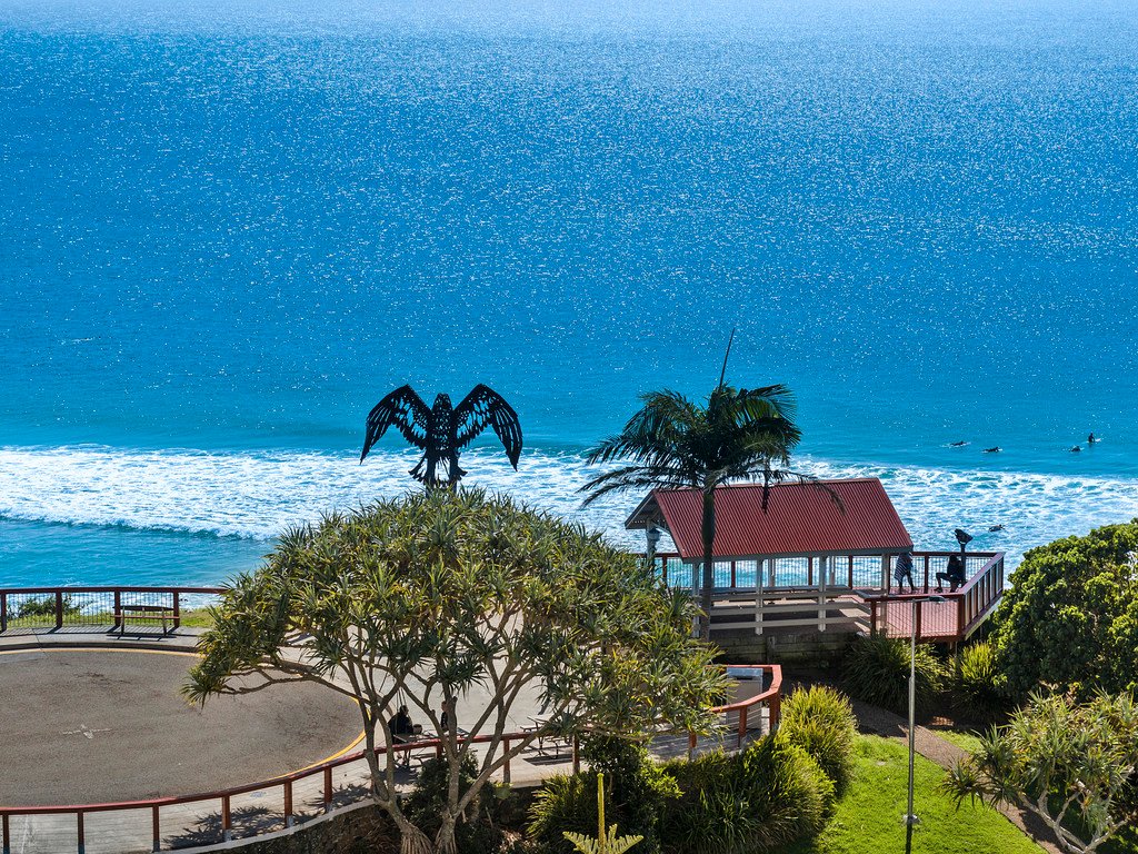 233/99 Griffith Street COOLANGATTA 10
