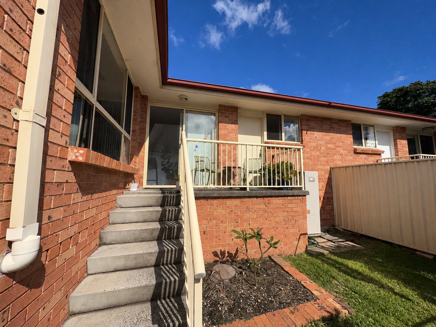 2/33B Mt Brown Rd,  DAPTO 6