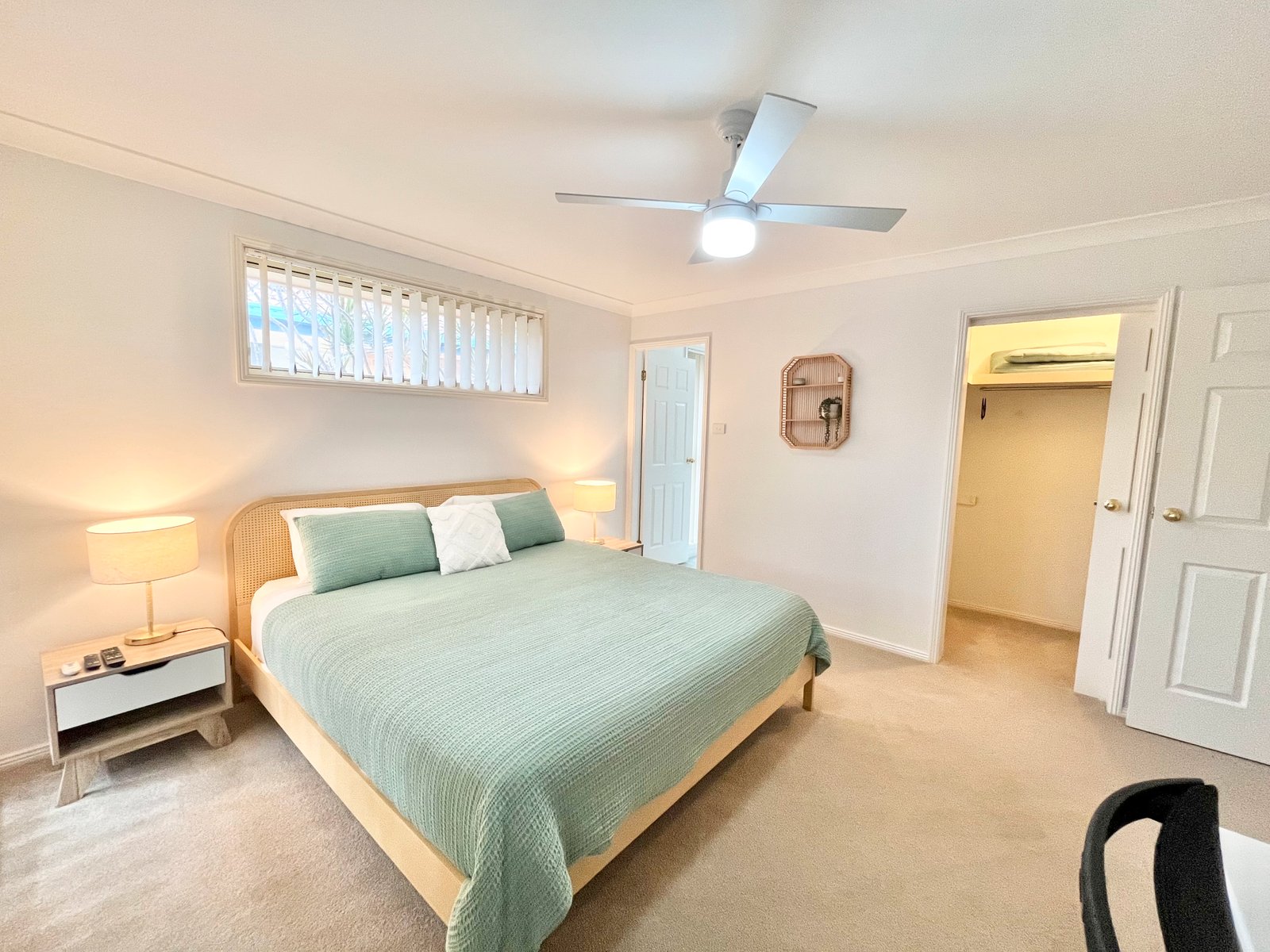 2/34 Albacore Drive CORLETTE 13