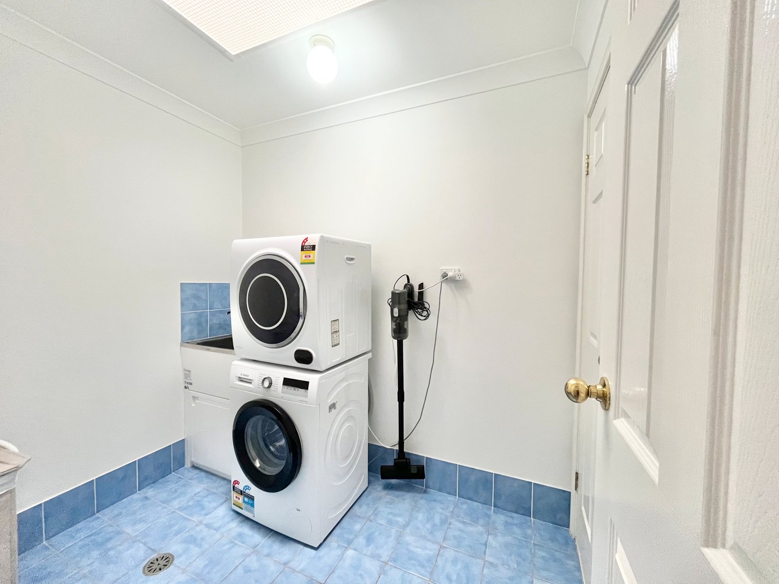 2/34 Albacore Drive CORLETTE 18