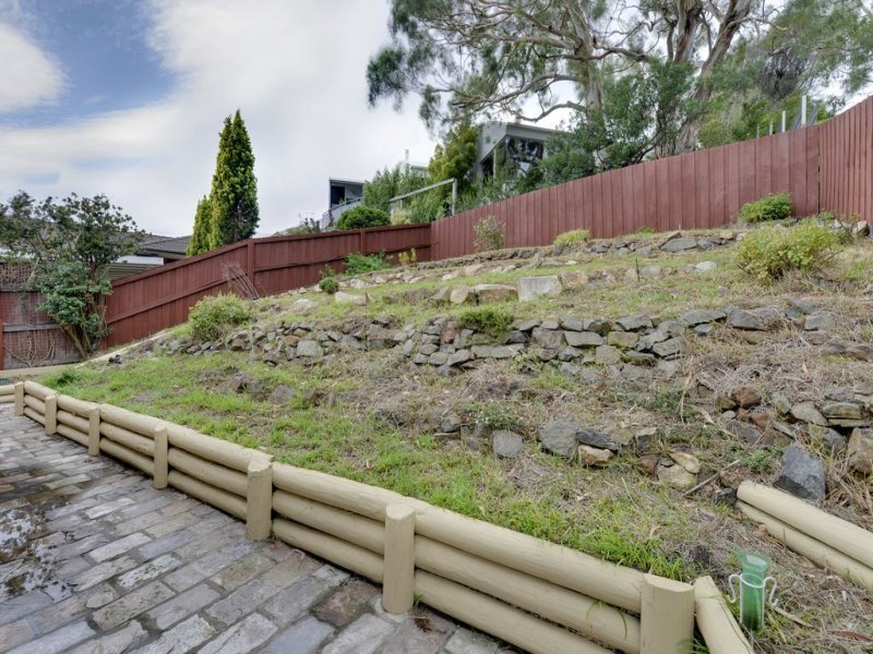 2/34 Balamara Street BELLERIVE 10