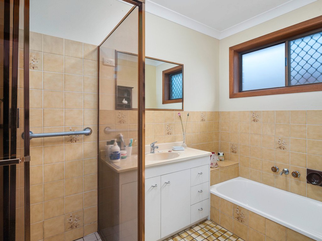 2/34 Bambaroo Cr  TWEED HEADS 7