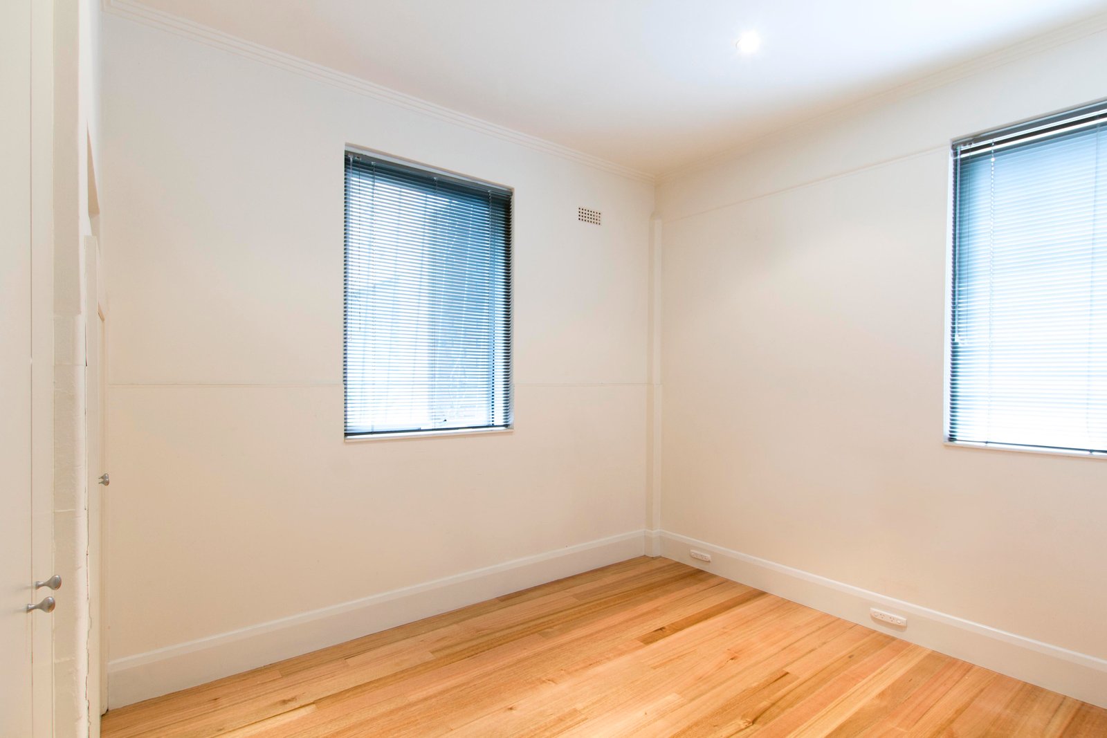 Real Estate and Property in 2/34 Bendigo Avenue, Elwood, VIC