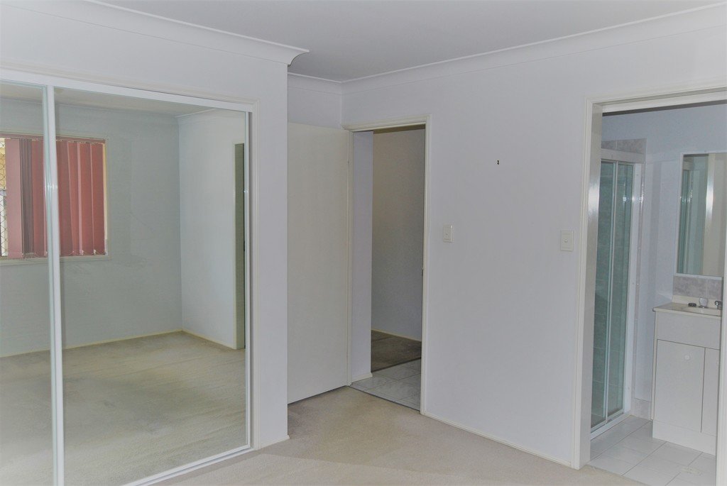 234 Christine Ave  BURLEIGH WATERS 6