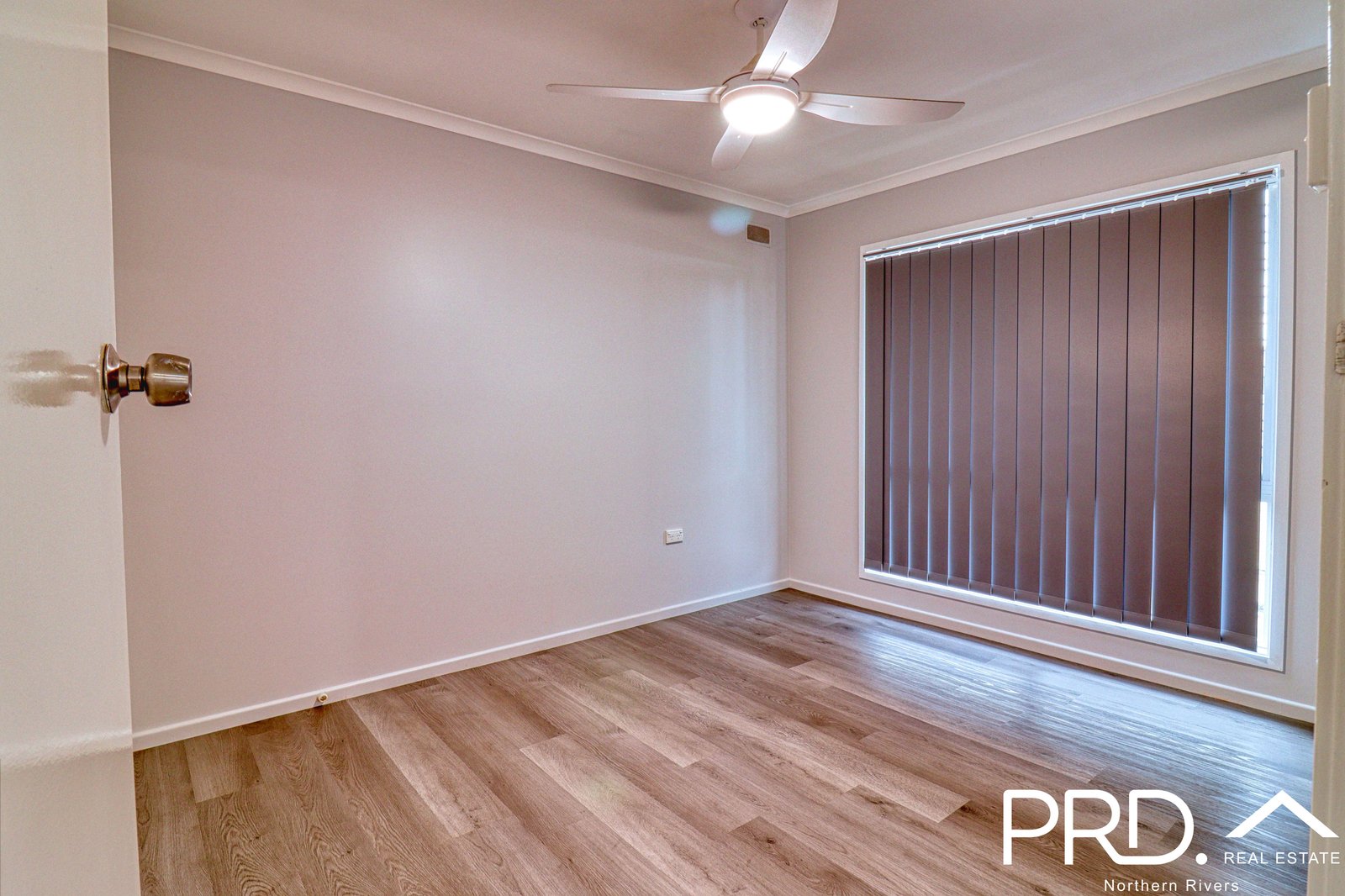 2/34 Cope Street CASINO 6