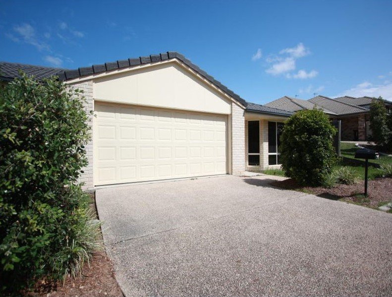 2/34 Freestone Drive UPPER COOMERA 1