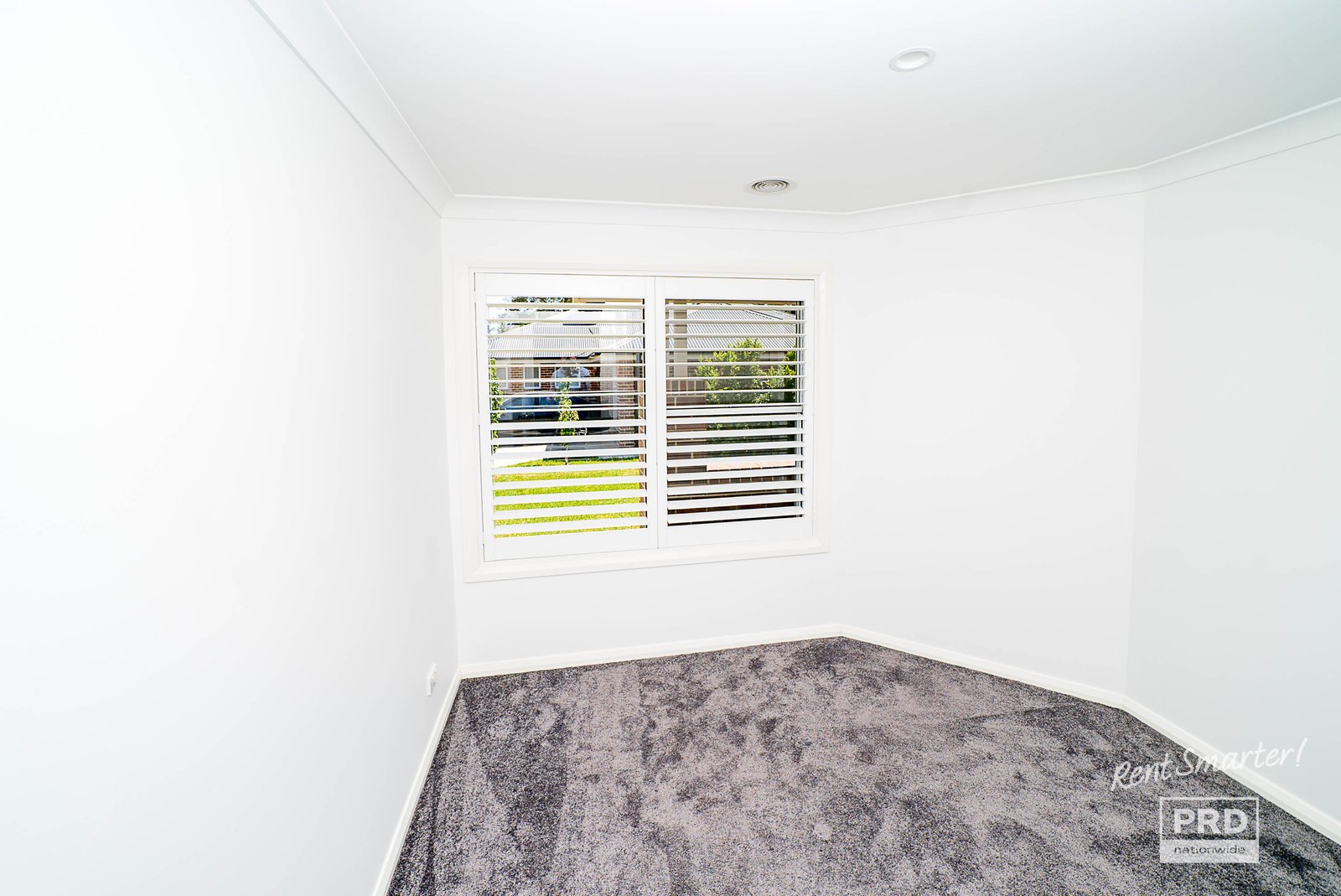 2/34 Lindsay TURVEY PARK 6