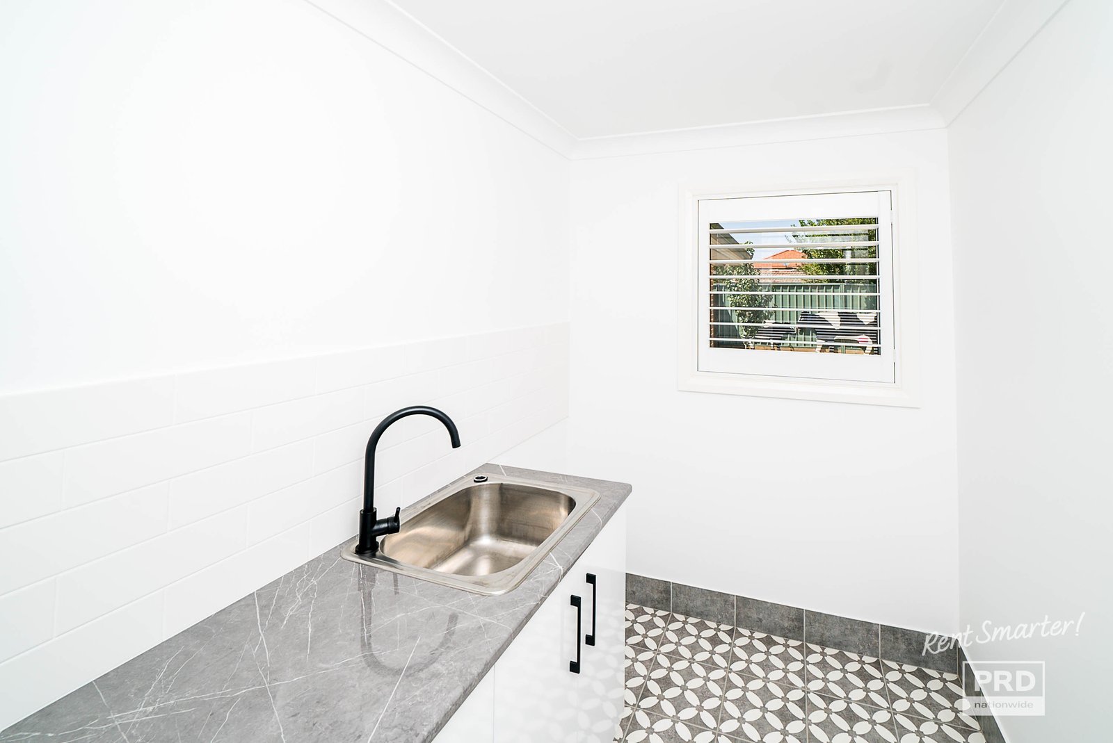 2/34 Lindsay TURVEY PARK 9