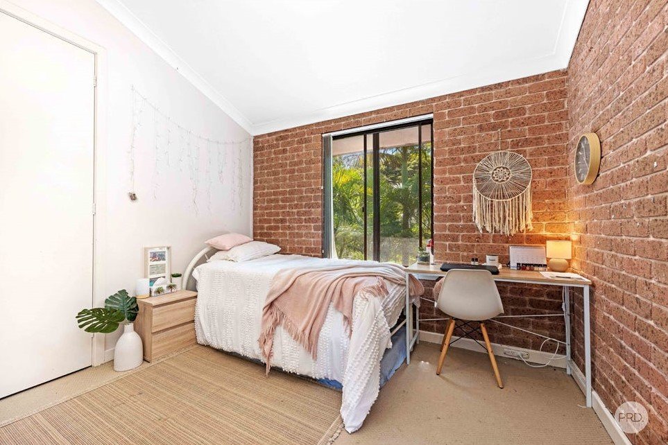 2/34 Marine Drive FINGAL BAY 8