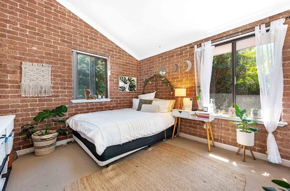 2/34 Marine Drive FINGAL BAY 9