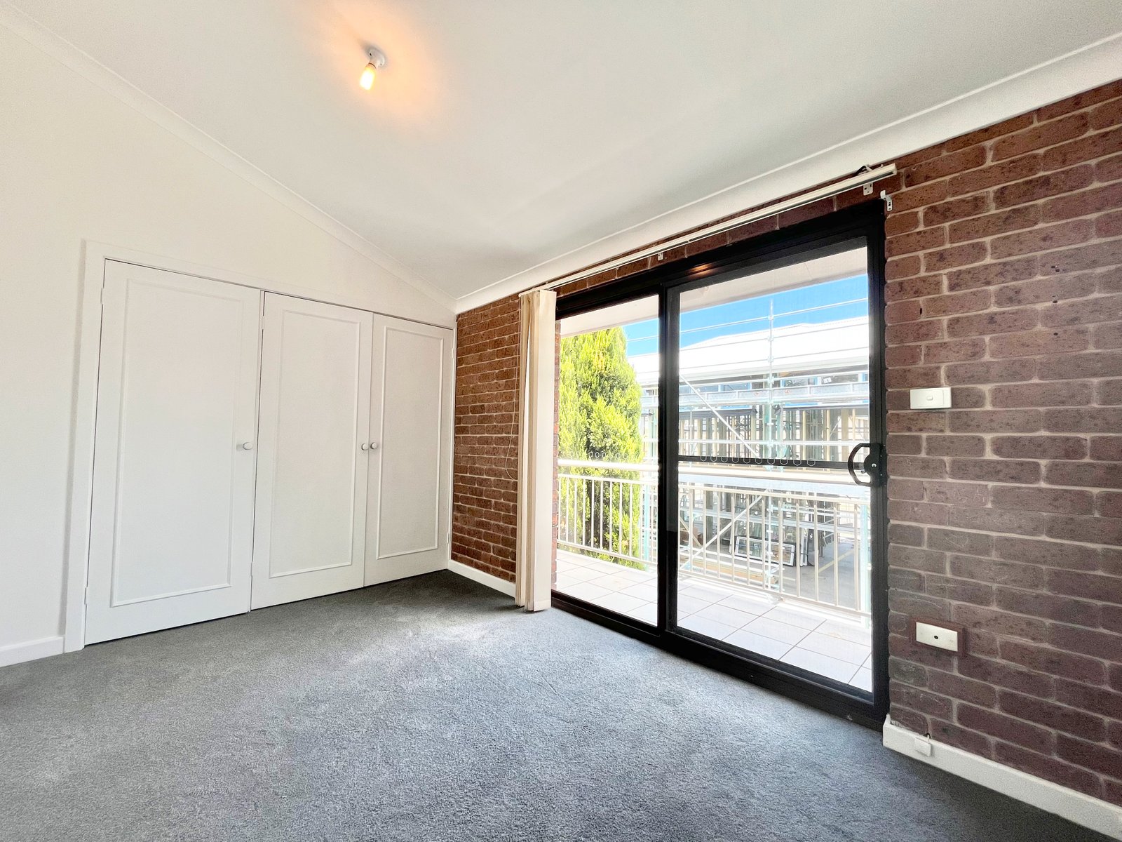2/34 Marine Drive FINGAL BAY 5