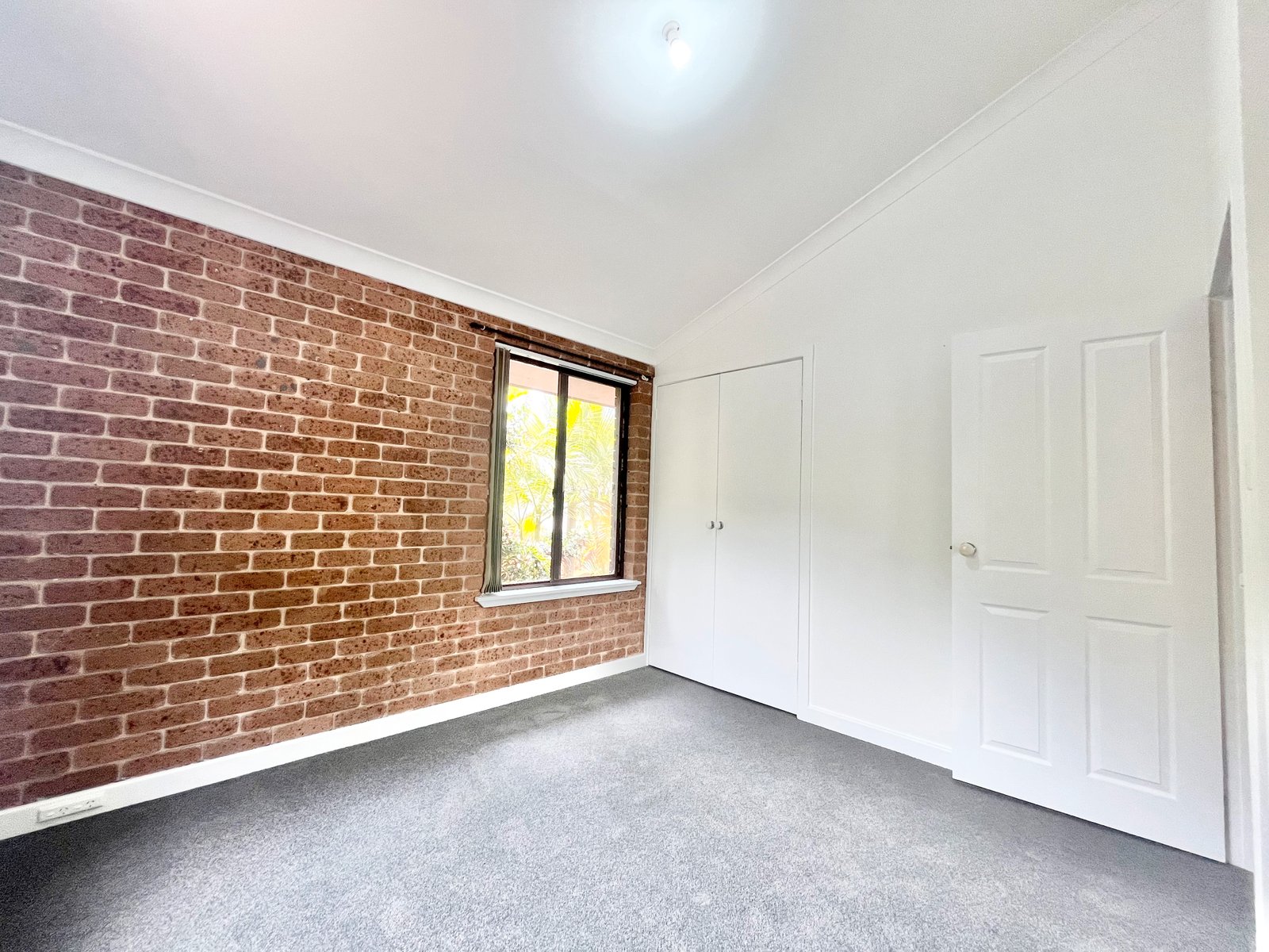 2/34 Marine Drive FINGAL BAY 10