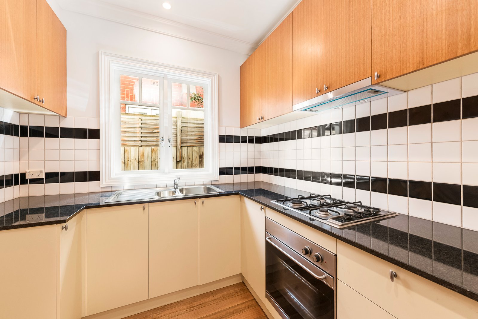 Gallery: 2/34 Mitford Street
