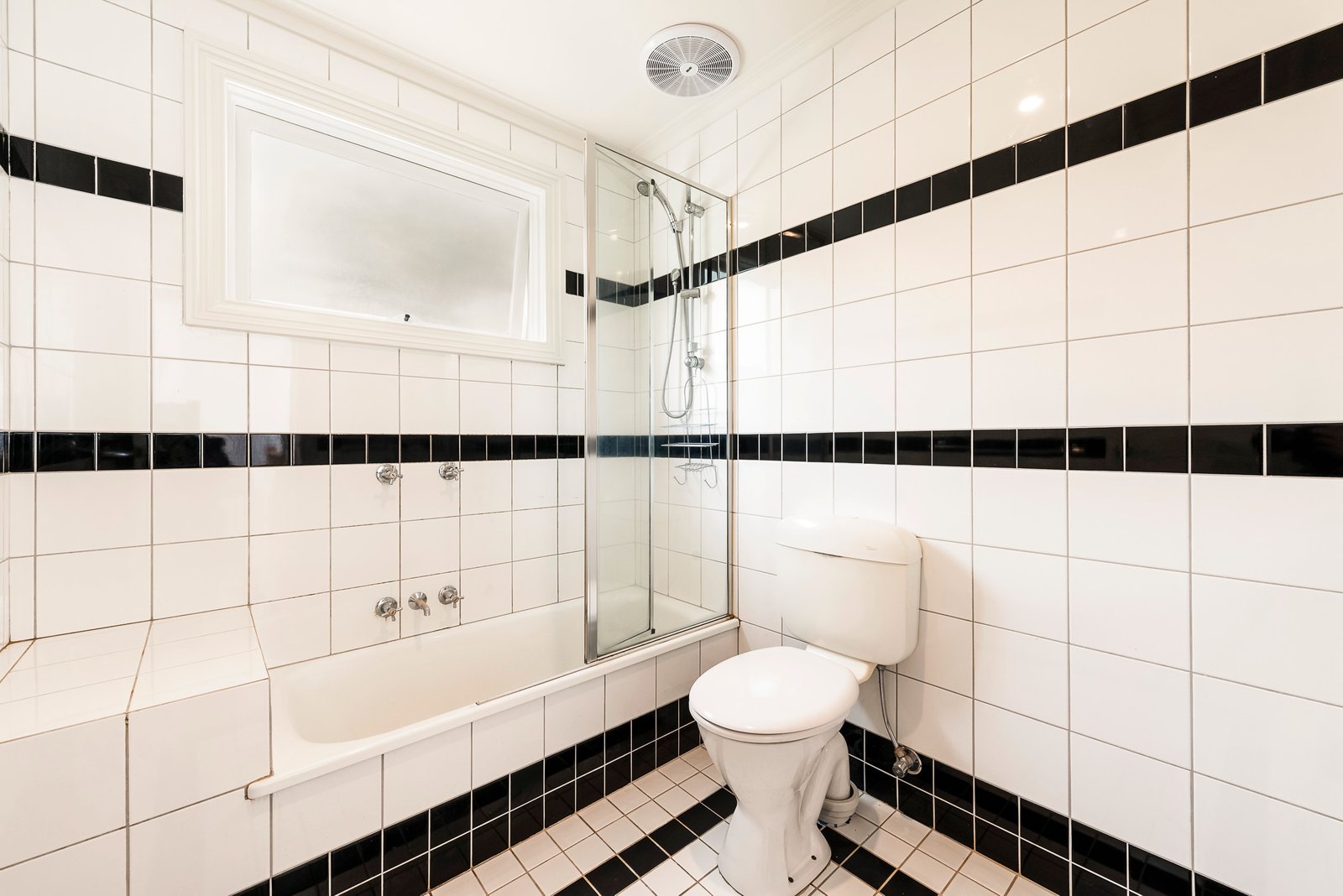 Gallery: 2/34 Mitford Street