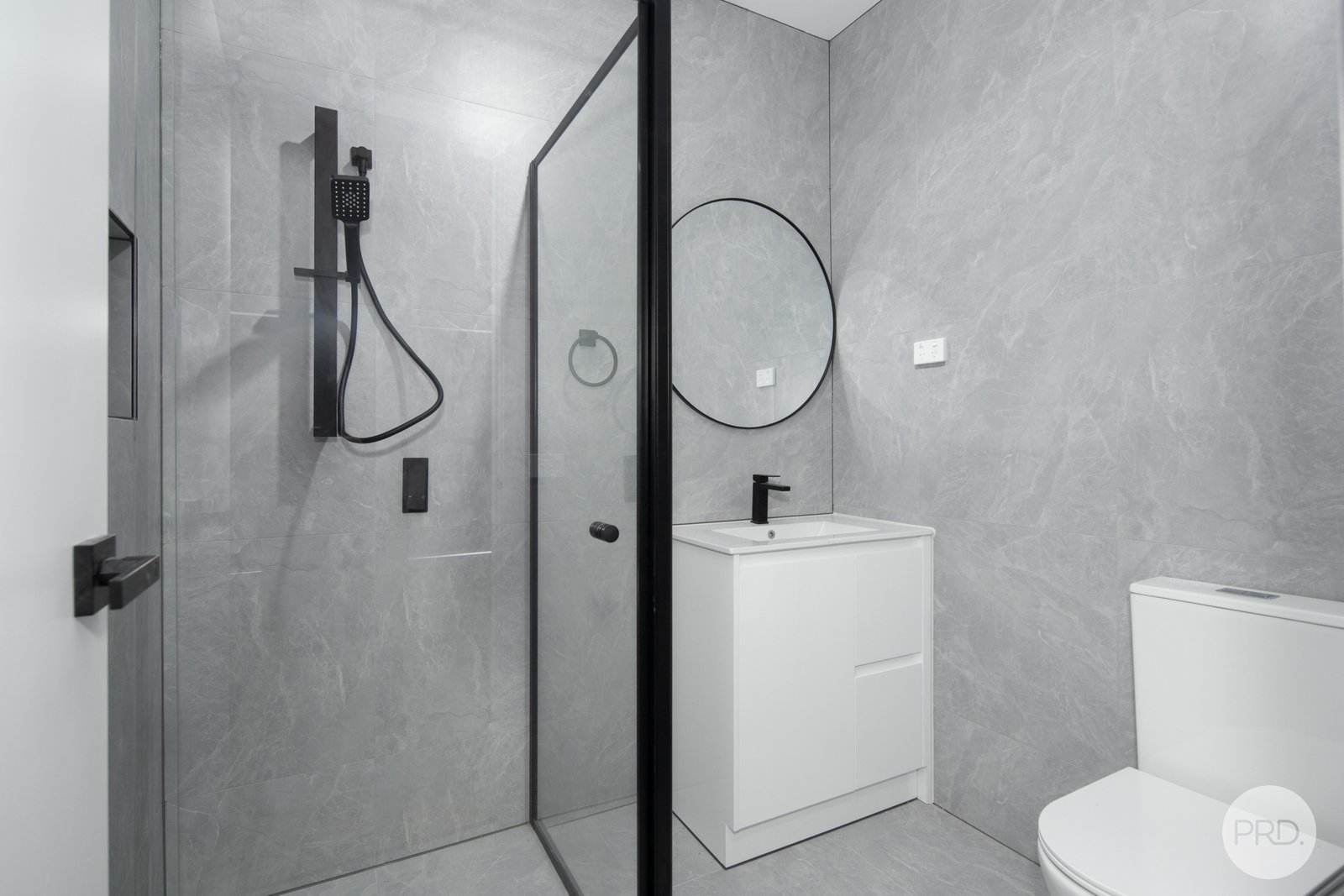 2/34 Orion Street SEBASTOPOL 4