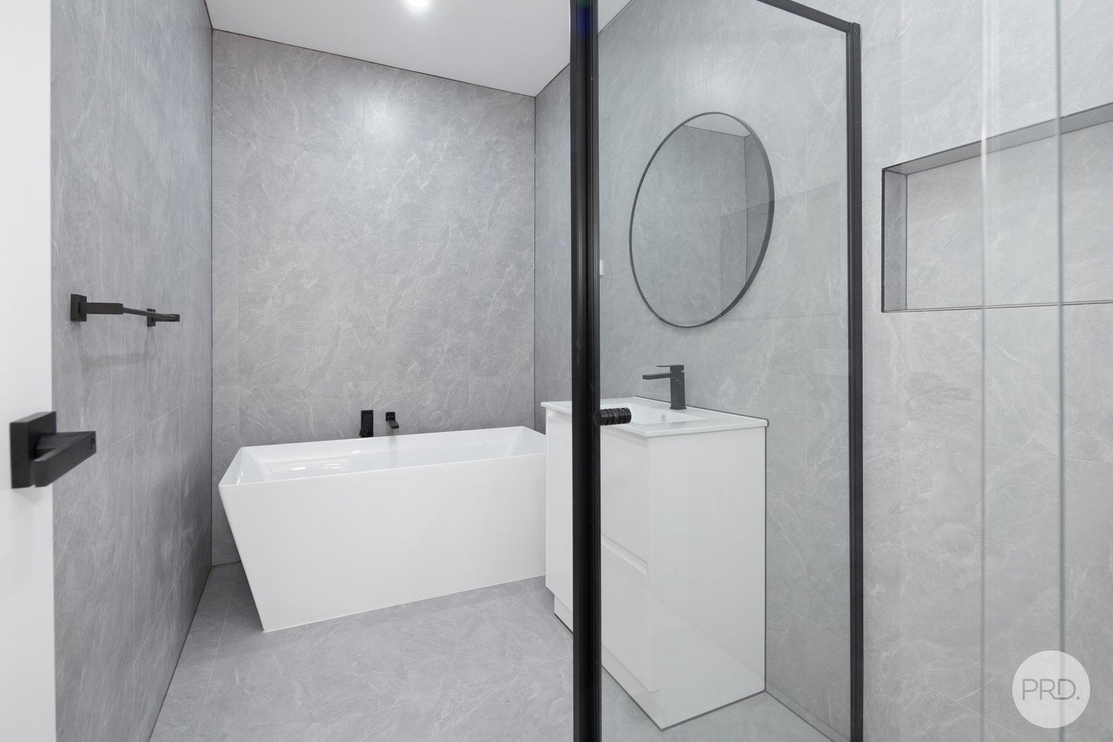 2/34 Orion Street SEBASTOPOL 6