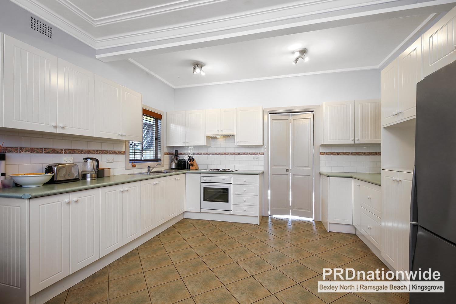 234 The River Road REVESBY 3