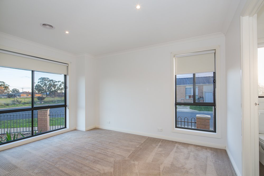 234 Walker Street SEBASTOPOL 3