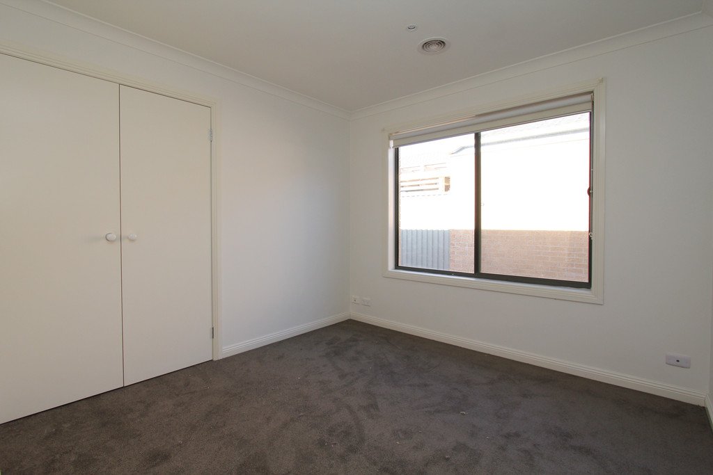 234 Walker Street SEBASTOPOL 7