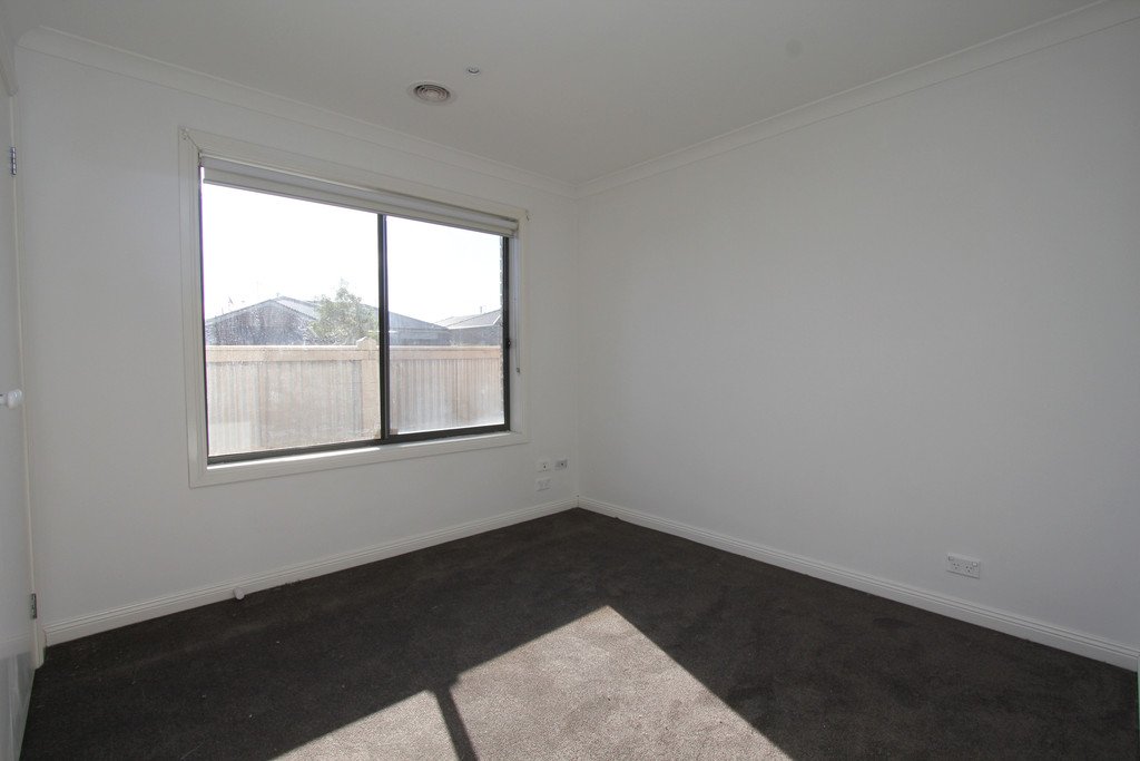 234 Walker Street SEBASTOPOL 9