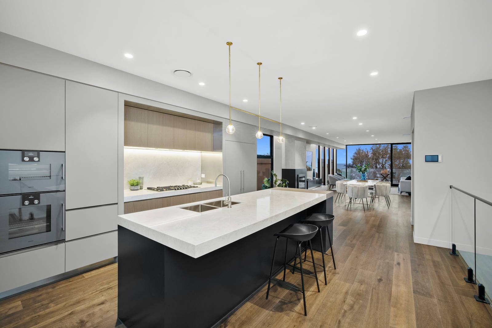 2/345 Beach Road, Black Rock, VIC