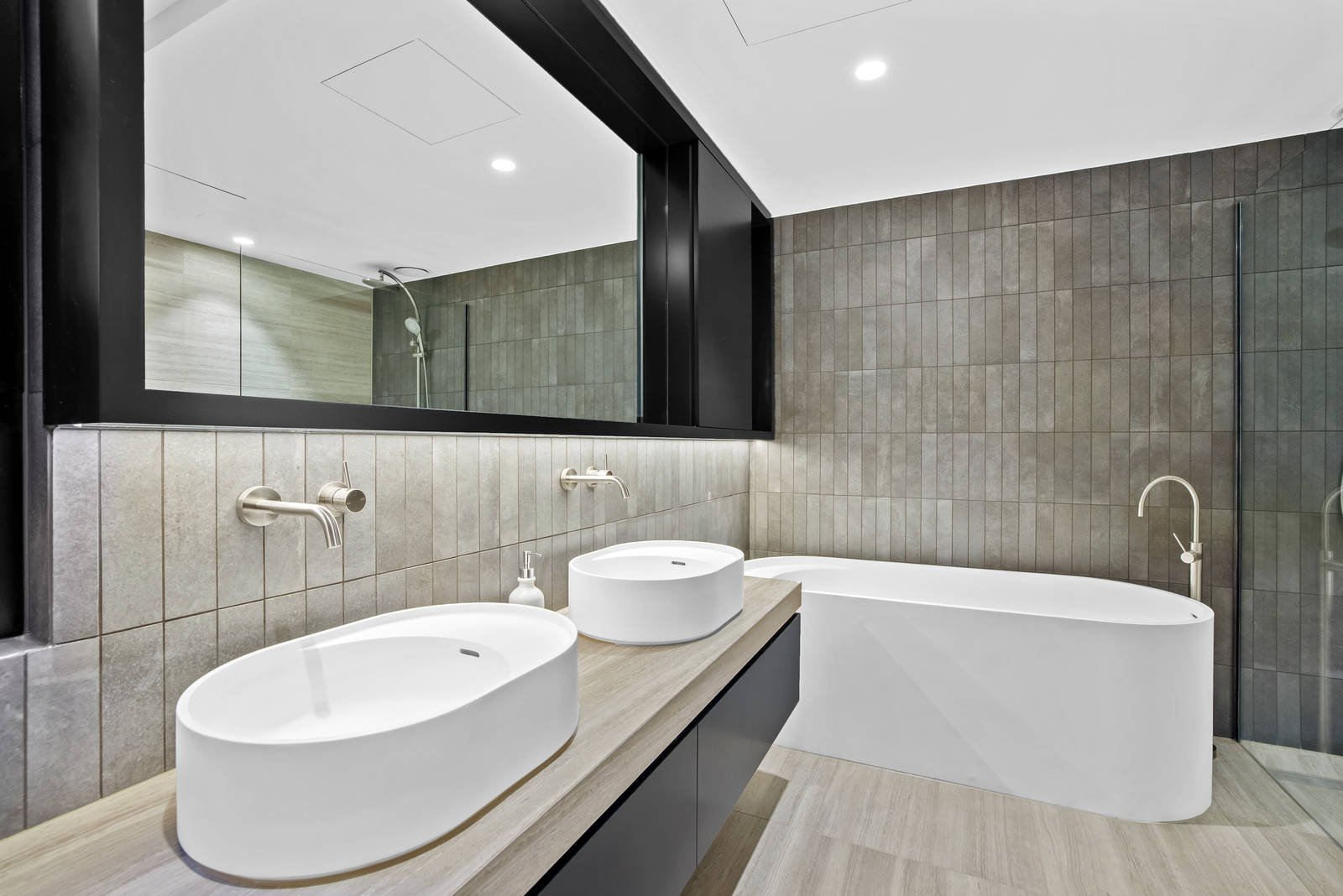 2/345 Beach Road, Black Rock, VIC