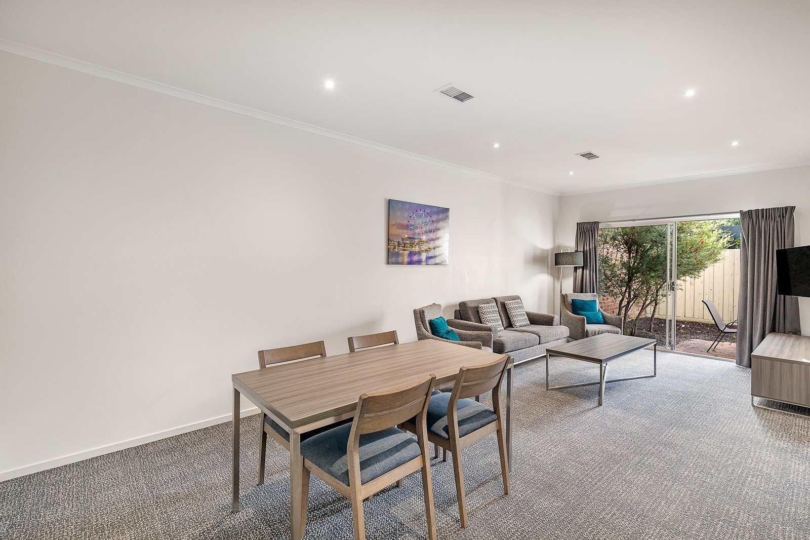 Gallery: 2/349 South Road