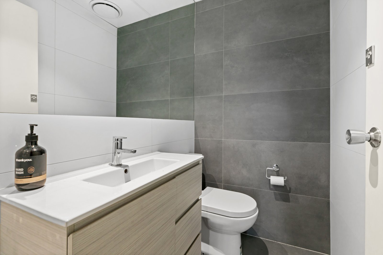 Real Estate and Property in 235-237 Union Road, Ascot Vale, VIC