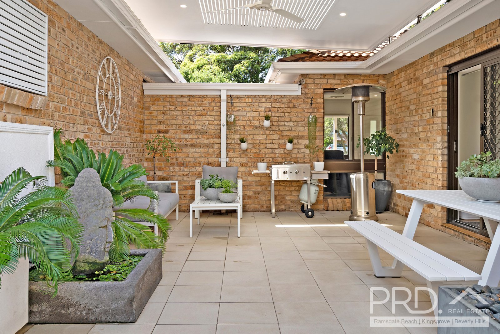 2/35-37 Walter Street SANS SOUCI 1