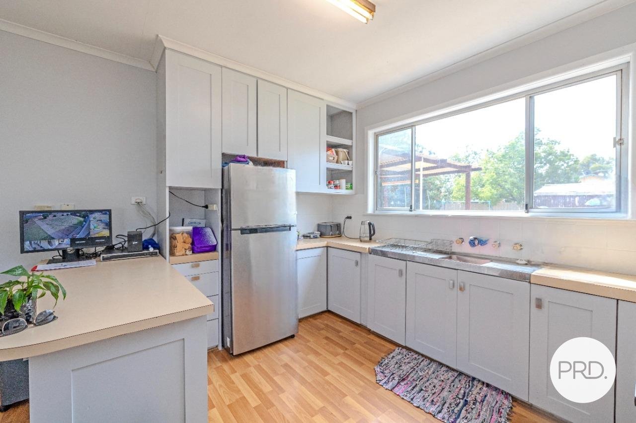 235 Commercial Street MERBEIN 9