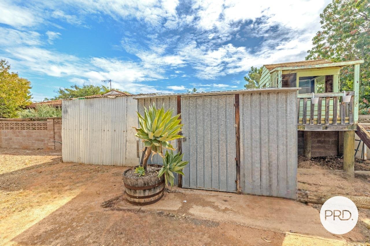 235 Commercial Street MERBEIN 17
