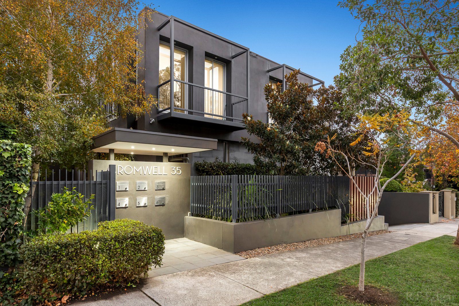 Real Estate and Property in 2/35 Cromwell Road, South Yarra, VIC