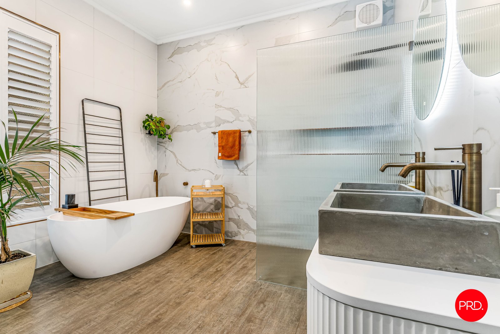 235 Don Street IRONBARK 10