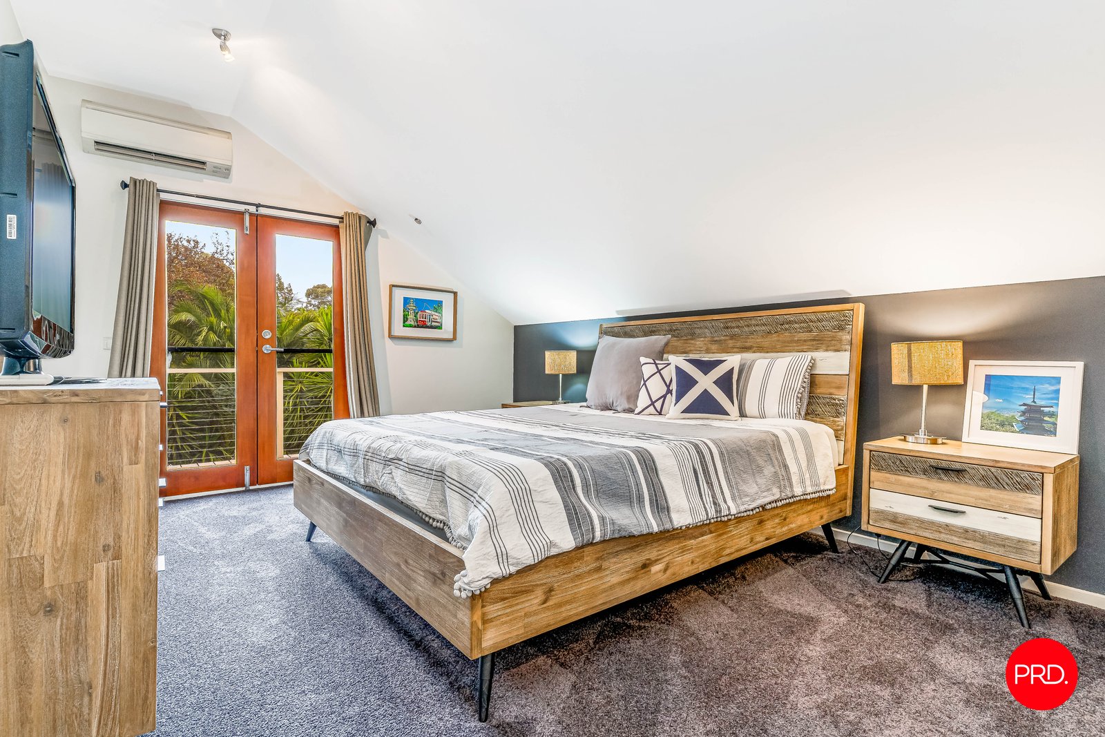 235 Don Street IRONBARK 18