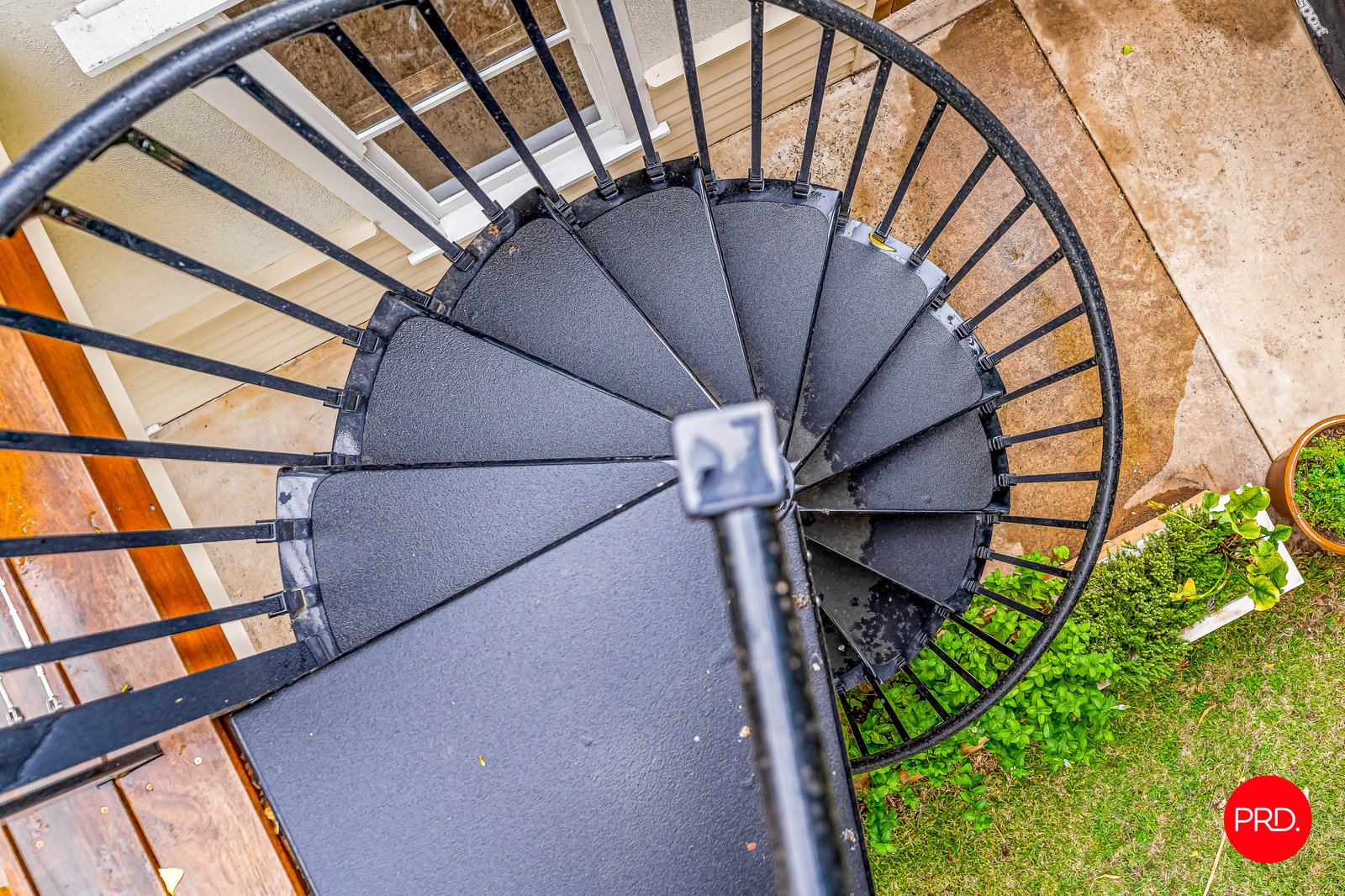 235 Don Street IRONBARK 25