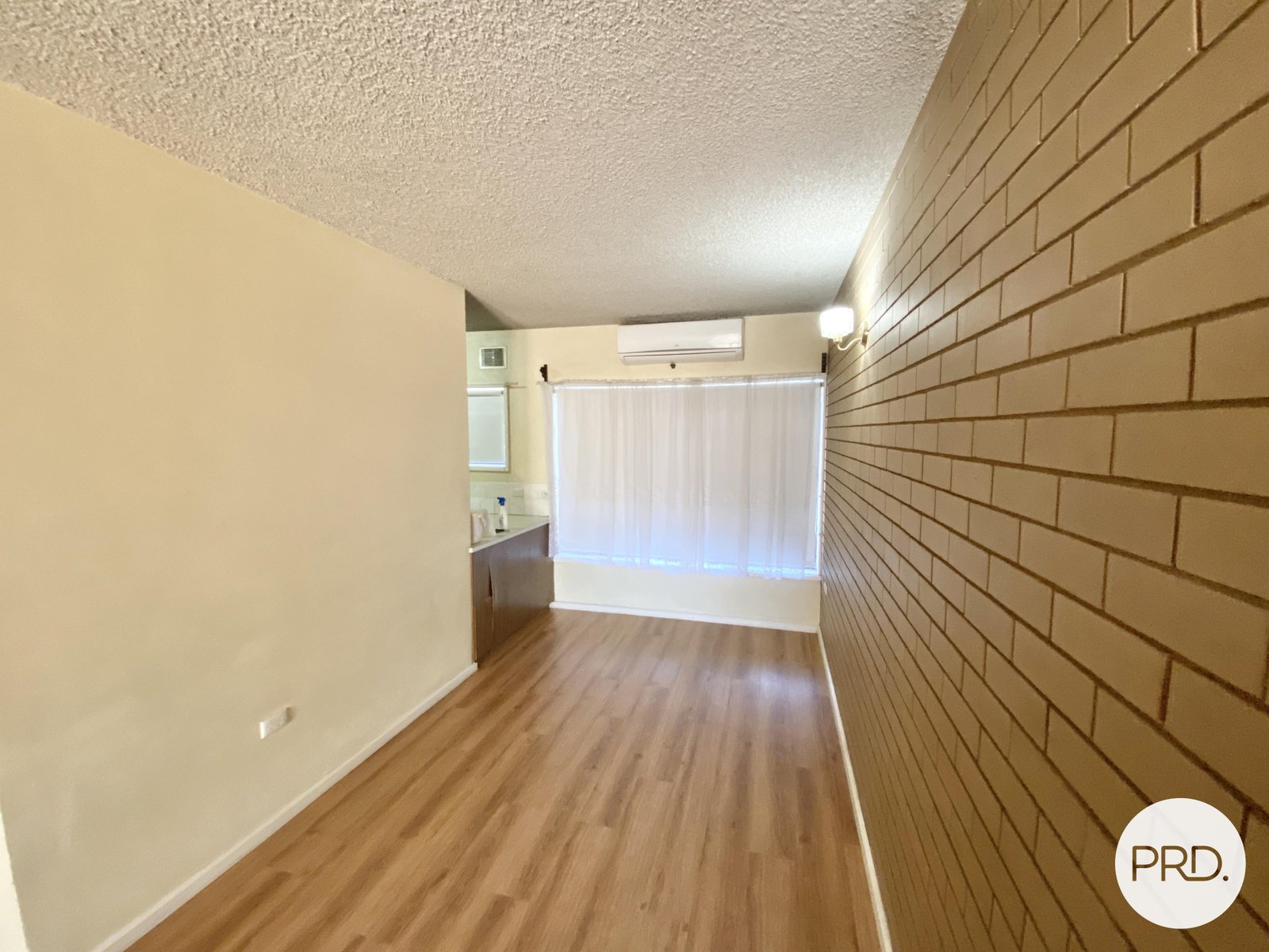 2/35 Higgins Ave  WAGGA WAGGA 4