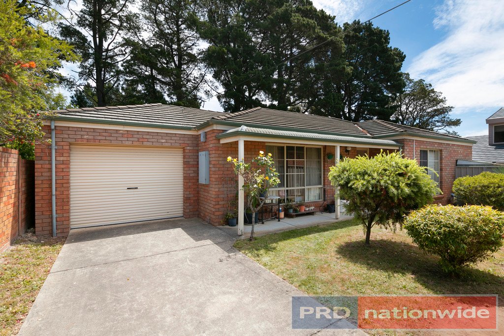 2/35 Midlands Drive BALLARAT NORTH 2