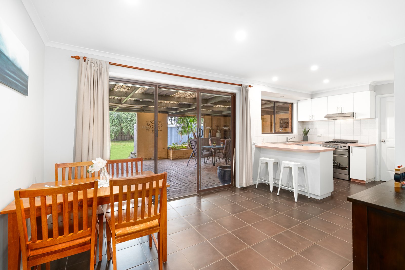 Gallery: 235 Plantation Road