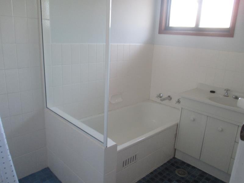 2/35 Rawson Avenue TAMWORTH 6