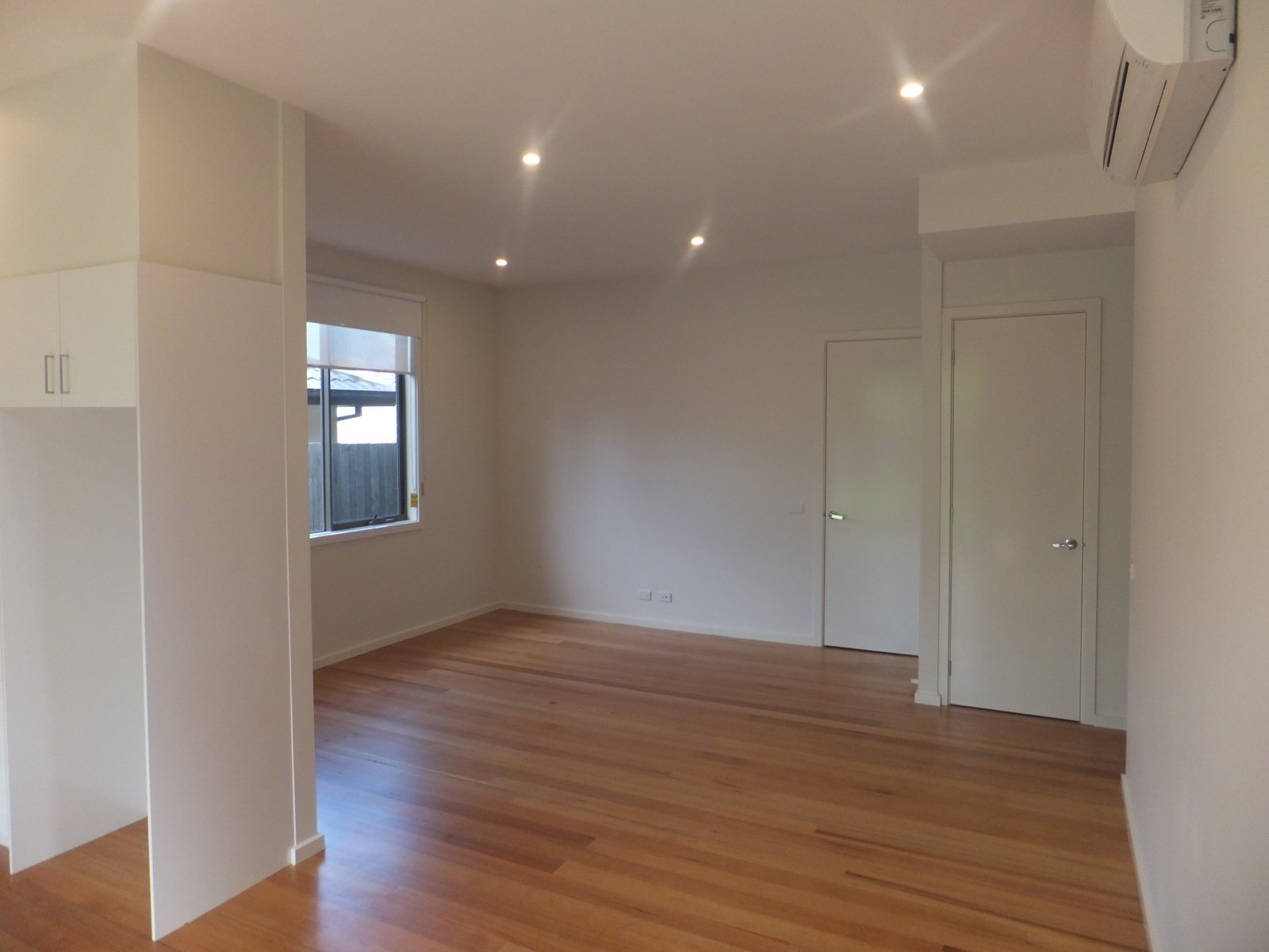 Gallery: 2/35 Solomon Street